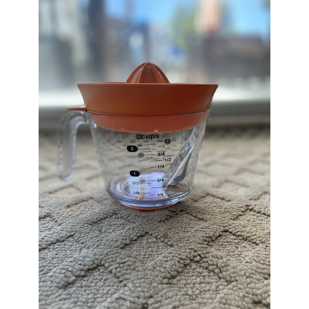 Farberware‎ Professional 2 Cup Citrus Juicer with Easy Read Design